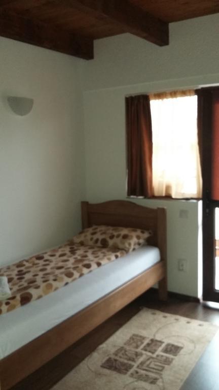Pensiunea Casa Szabi Luna de Sus  Екстериор снимка